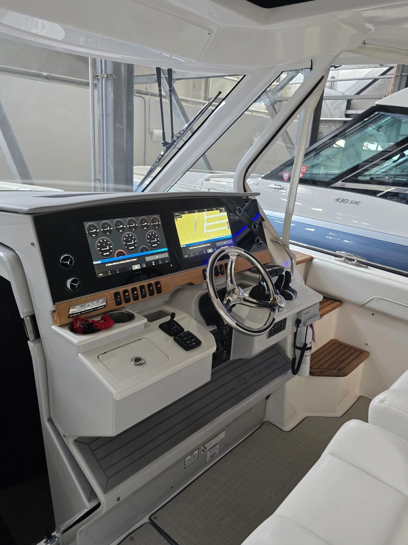 Regal SAV Yacht For Sale