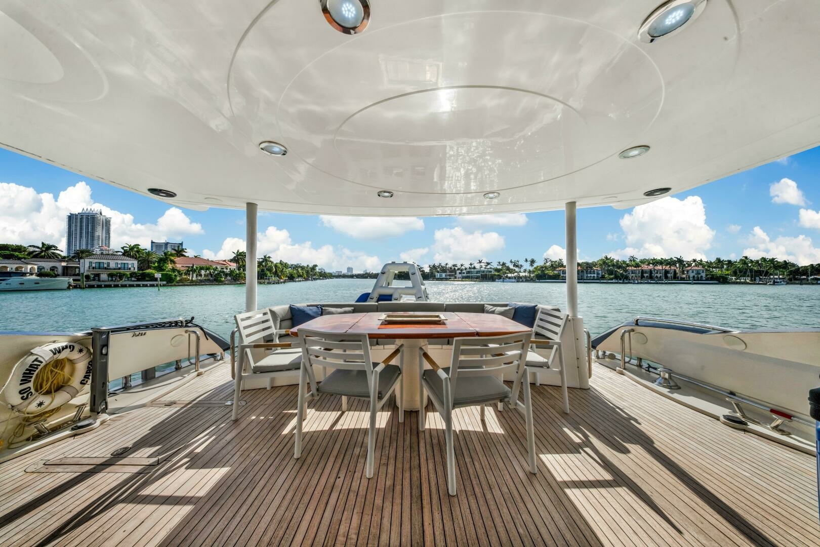 SO WHAT WHO CARES 94ft Sunseeker Yacht For Sale SO WHAT WHO CARES 94ft Sunseeker Yacht For Sale