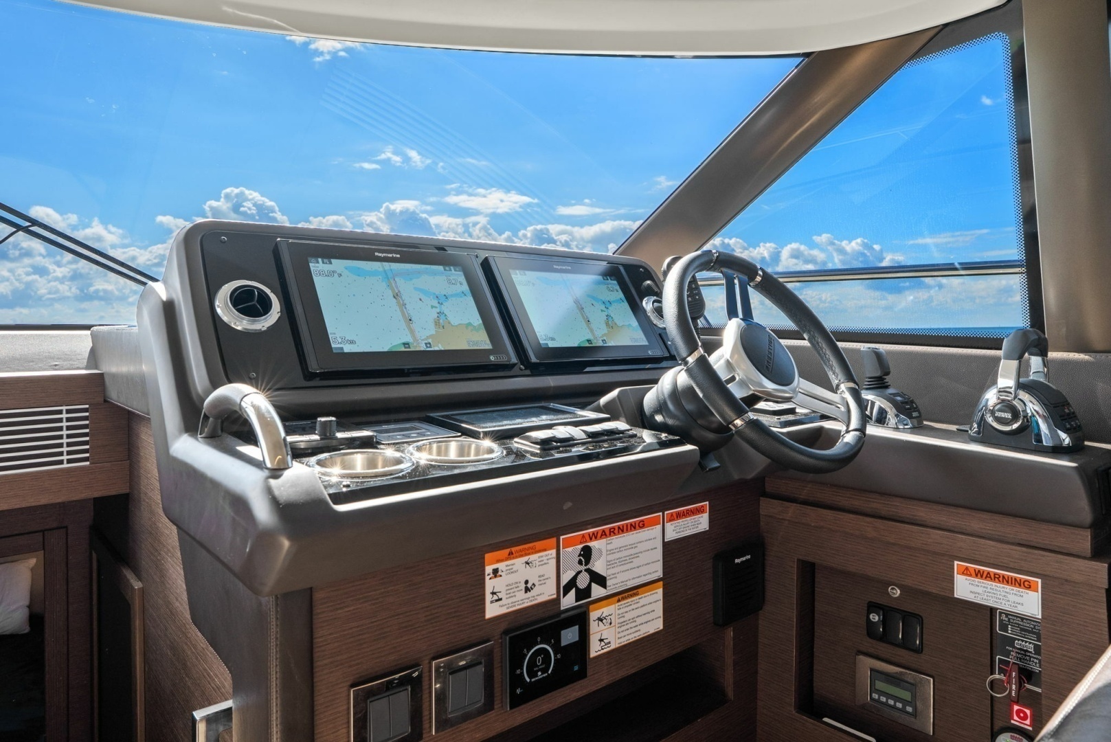 Galati Yacht Sales Trade 46ft Prestige Yacht For Sale Galati Yacht Sales Trade 46ft Prestige Yacht For Sale