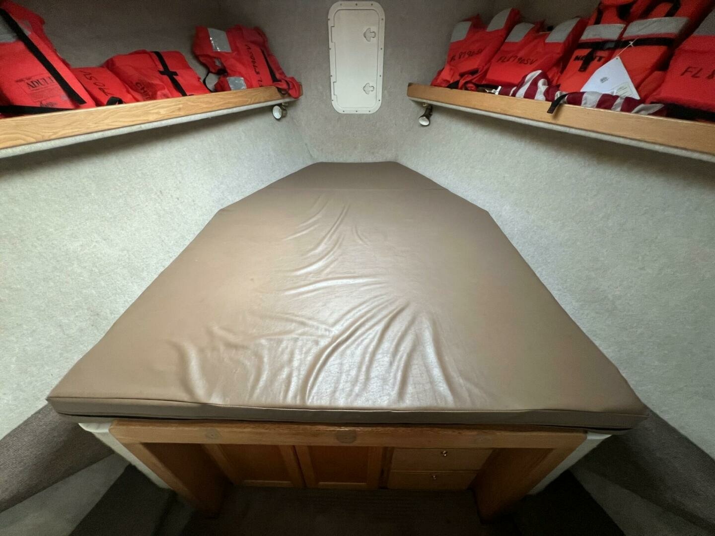 42ft Provincial Yacht For Sale