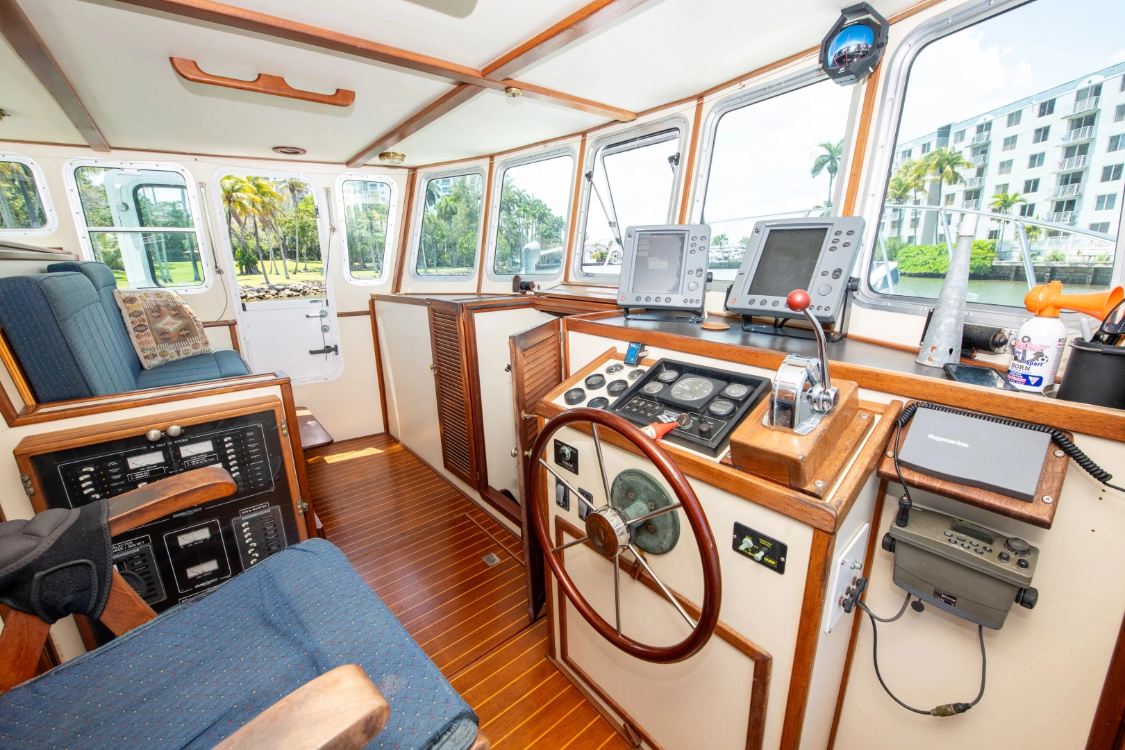 American Tug Trawler Pilothouse 36 Yacht For Sale