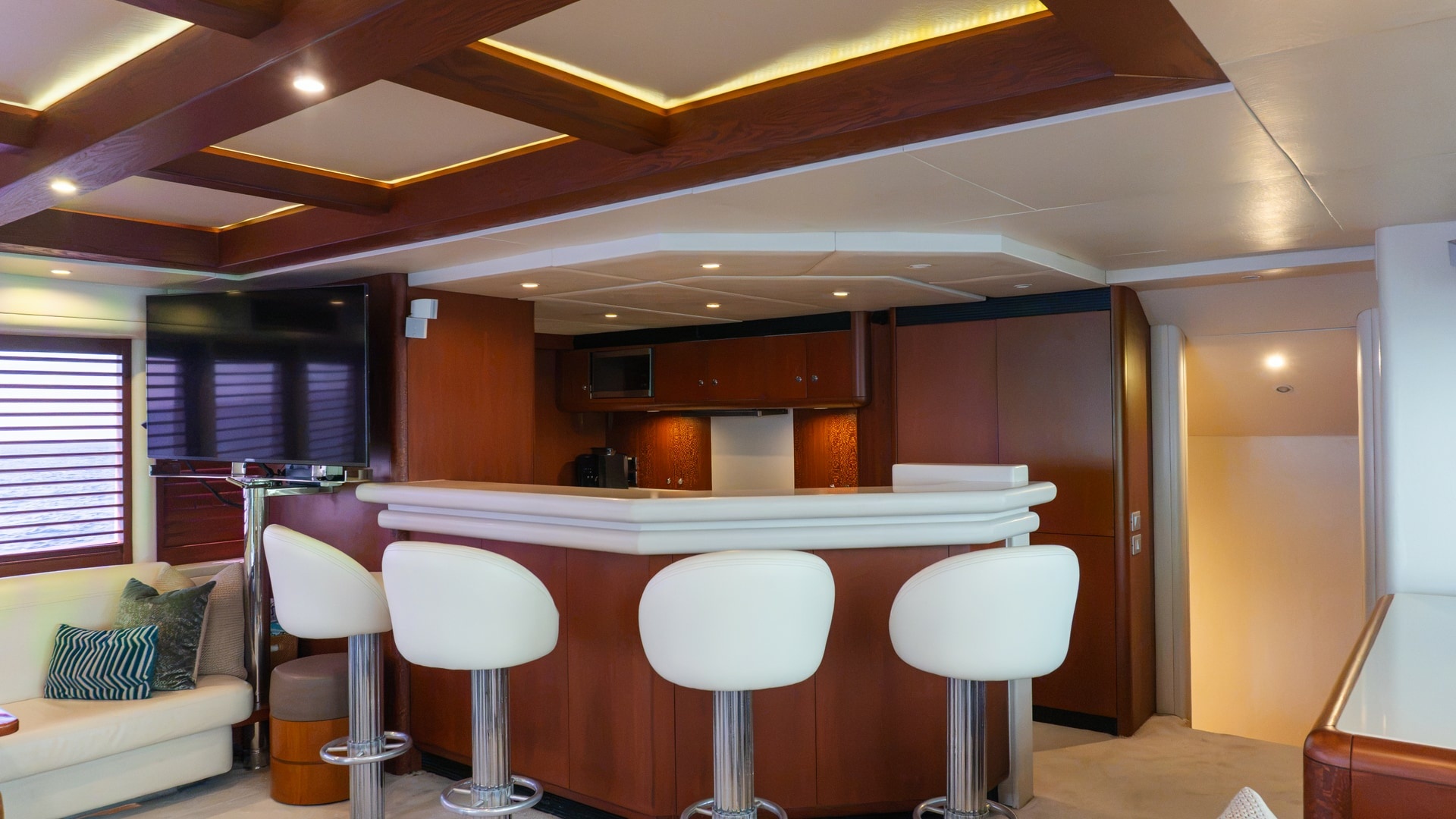 Aussie Rules 87ft Oceanfast Yacht For Sale