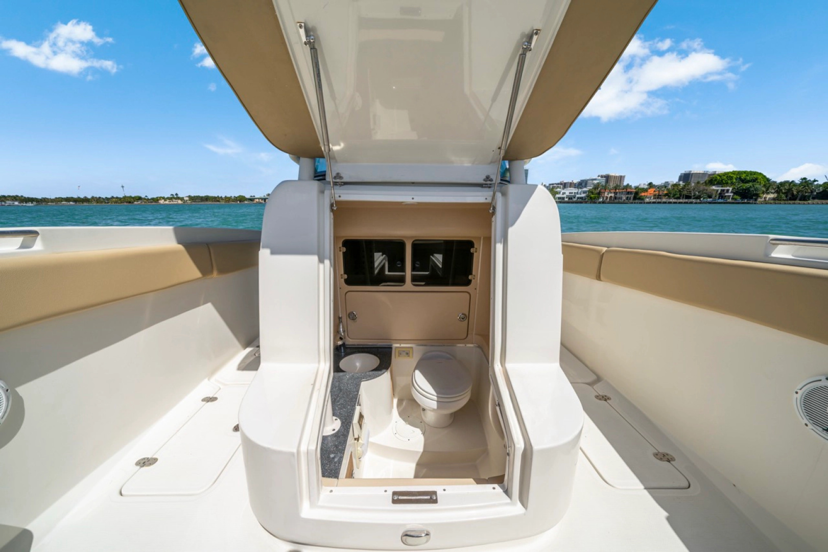 2008 Chris-Craft Catalina 29