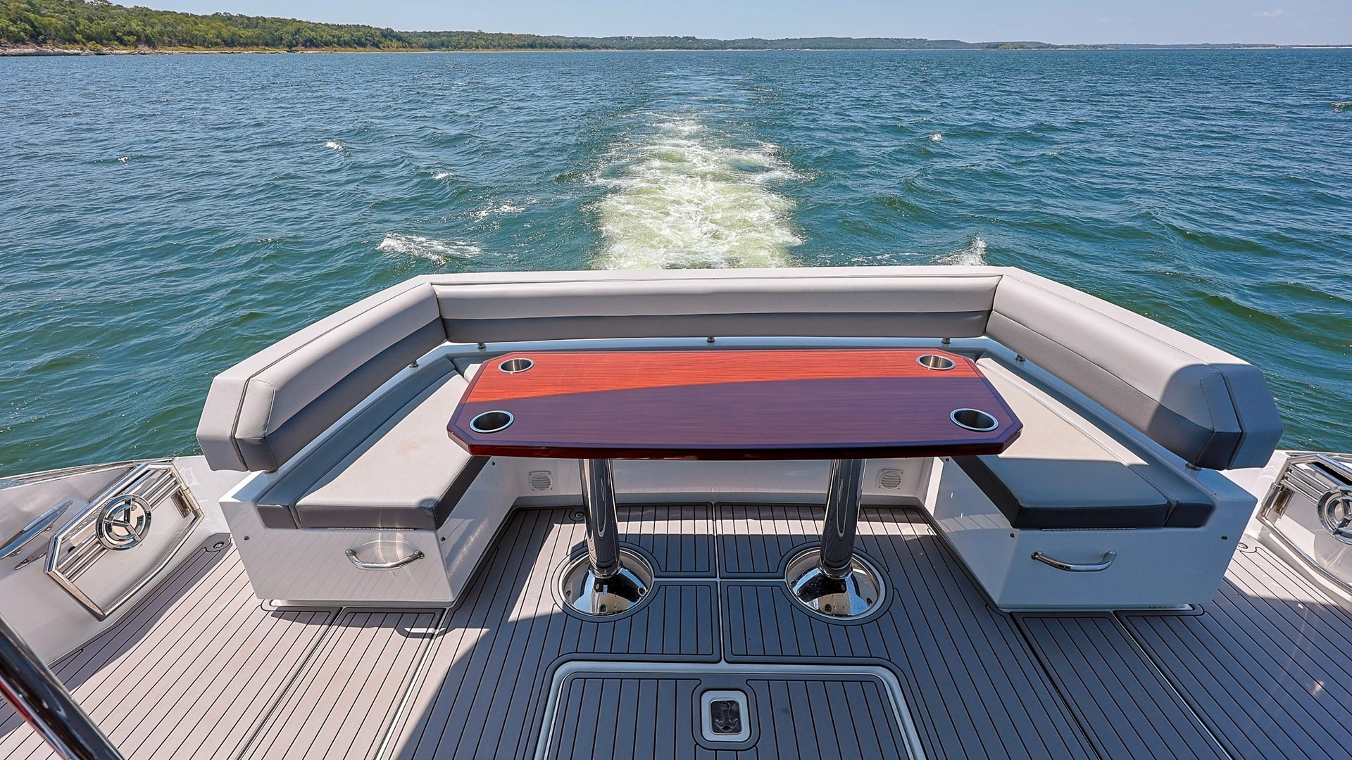 Cruisers 60 Cantius Yacht For Sale