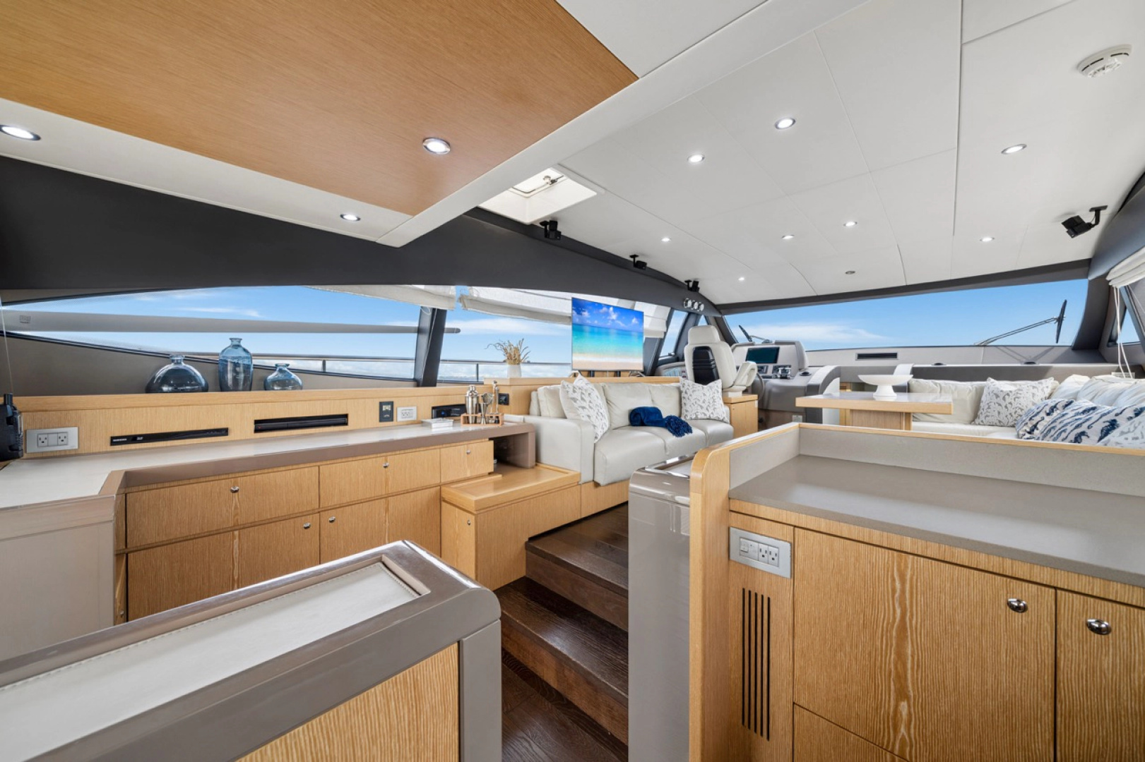 Big Deck Energy 62ft Ferretti Yachts Yacht For Sale