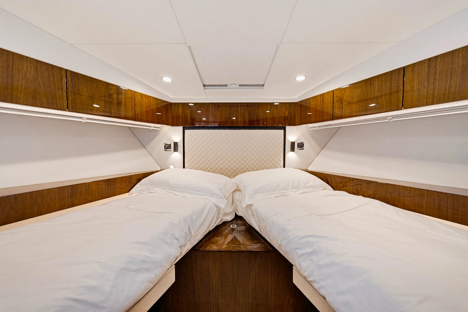Fairline Squadron 50 Yacht For Sale