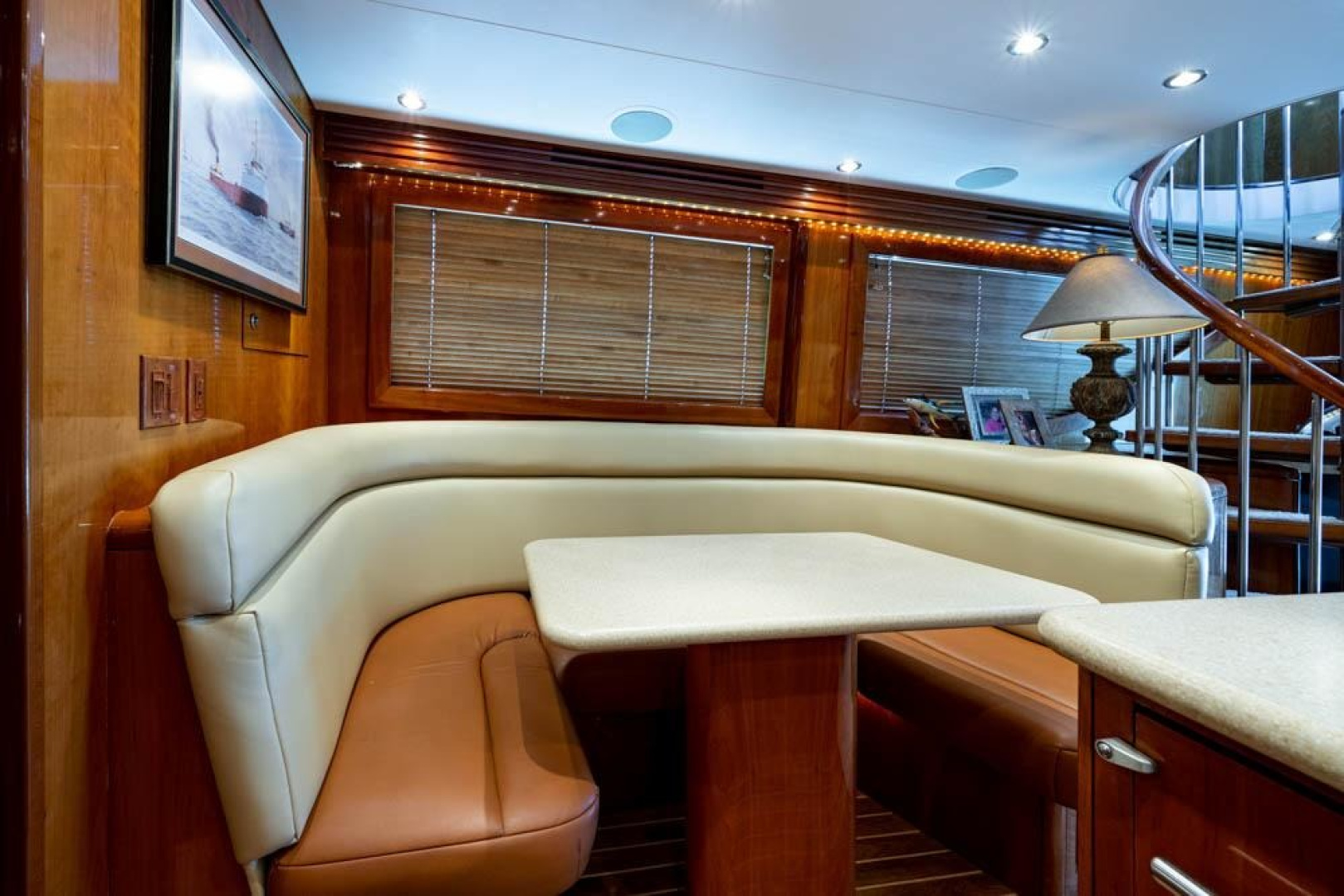 60ft Hatteras Yacht For Sale