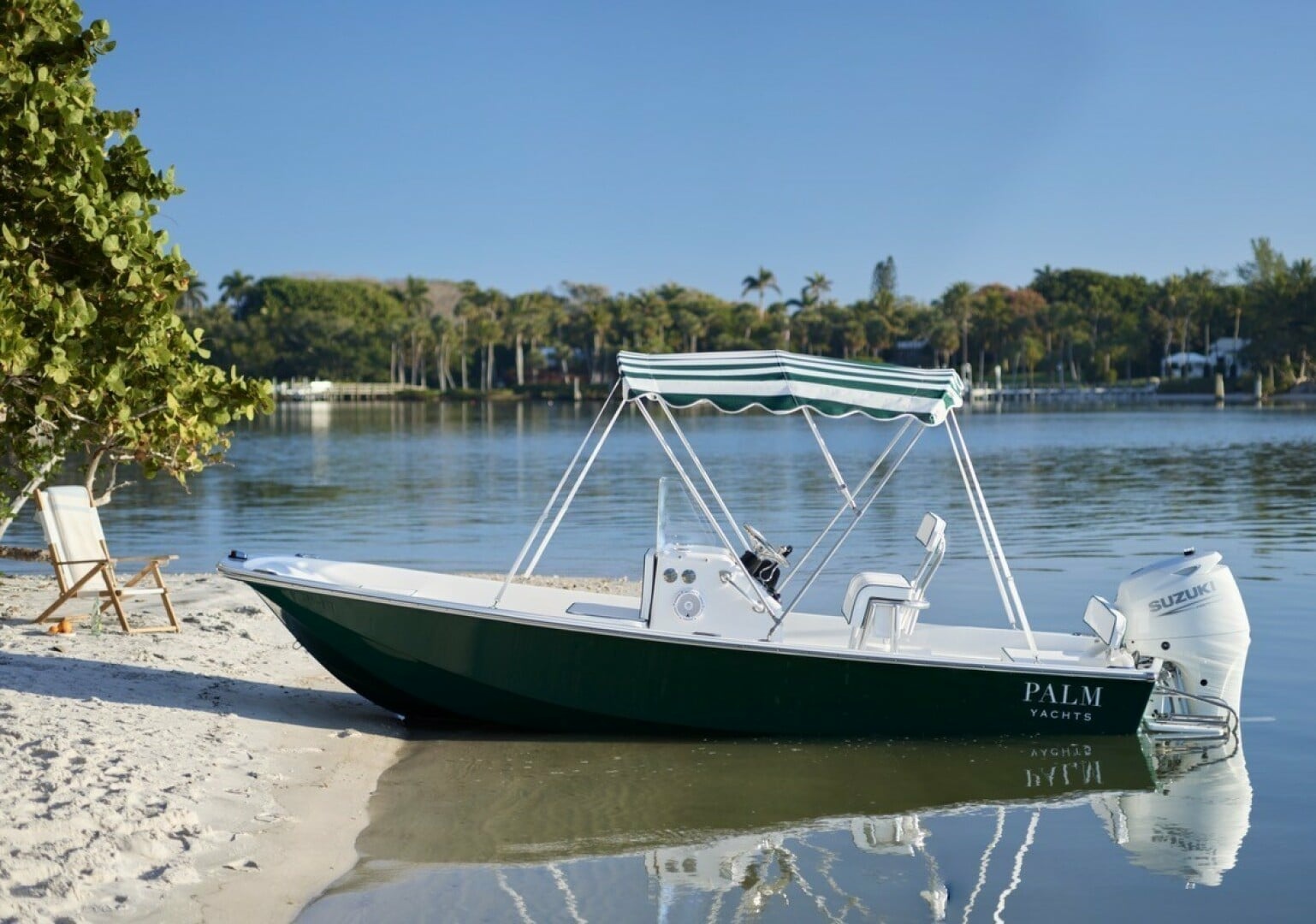 Palm Yachts 17 - Port Profile