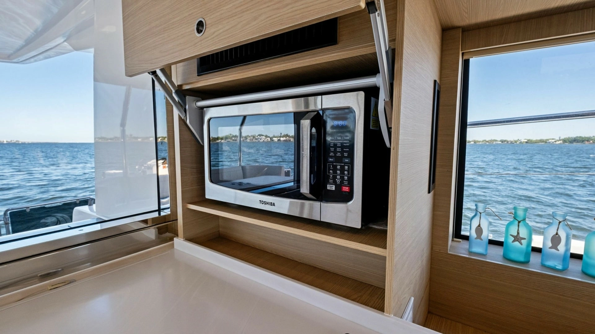 Aquila 54 Yacht Yacht For Sale