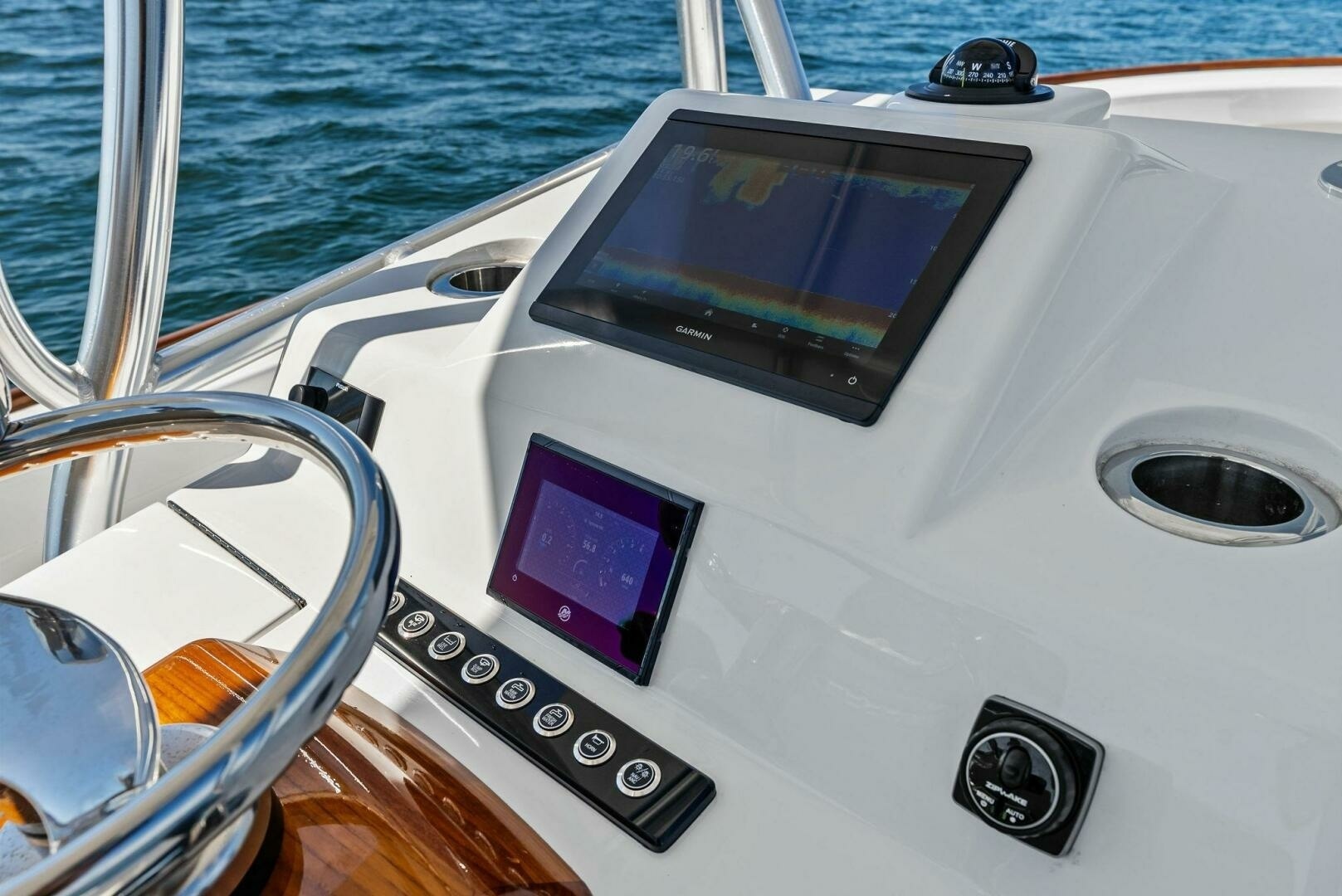 26ft Custom Yacht For Sale