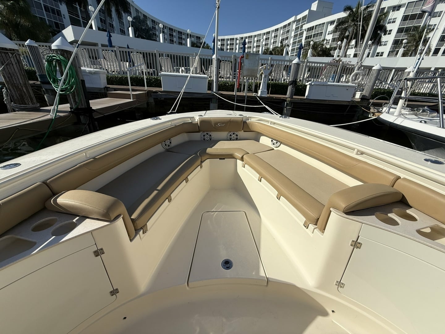 27ft Scout Yacht For Sale
