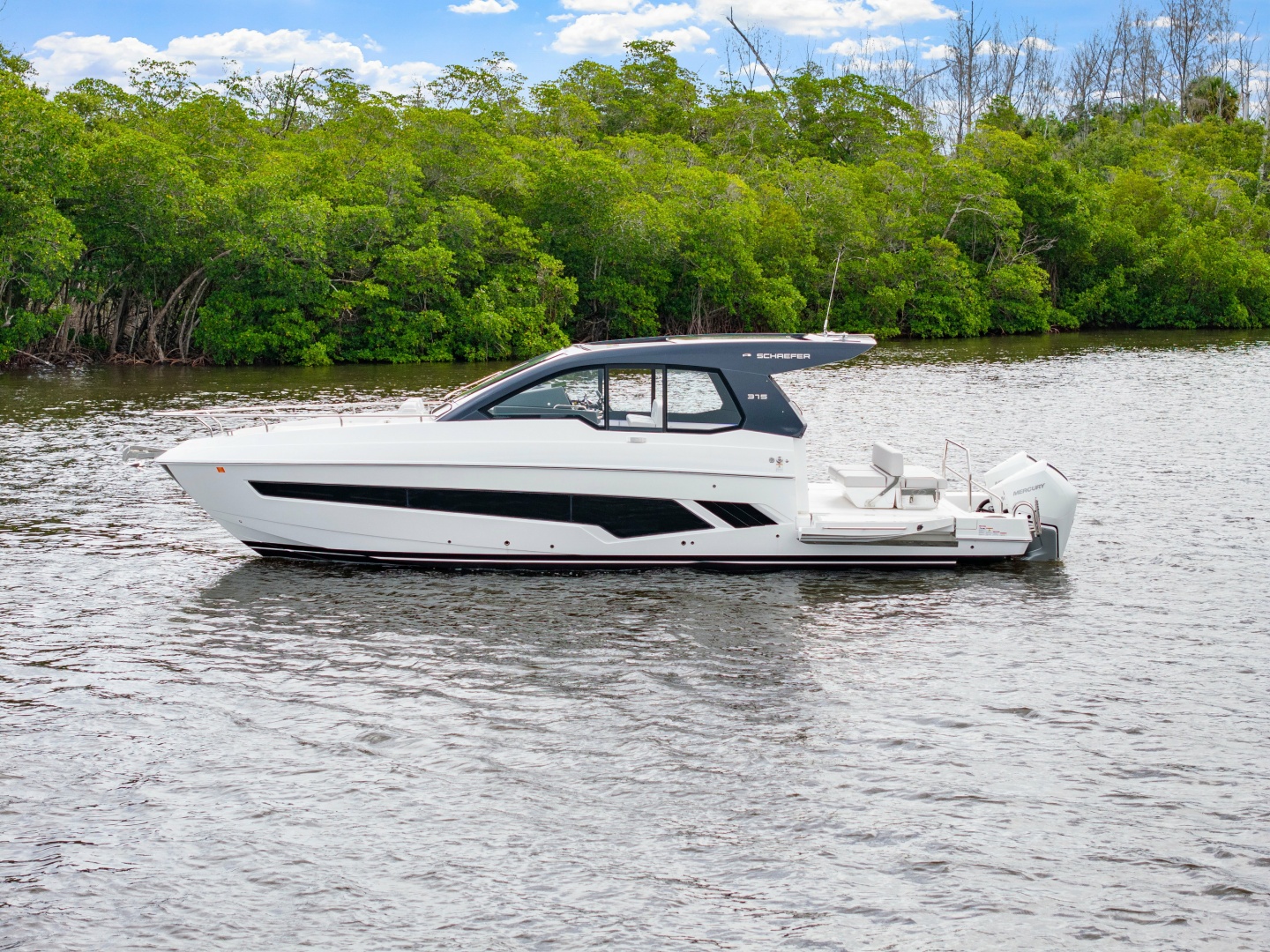 2025 Schaefer 375 HT