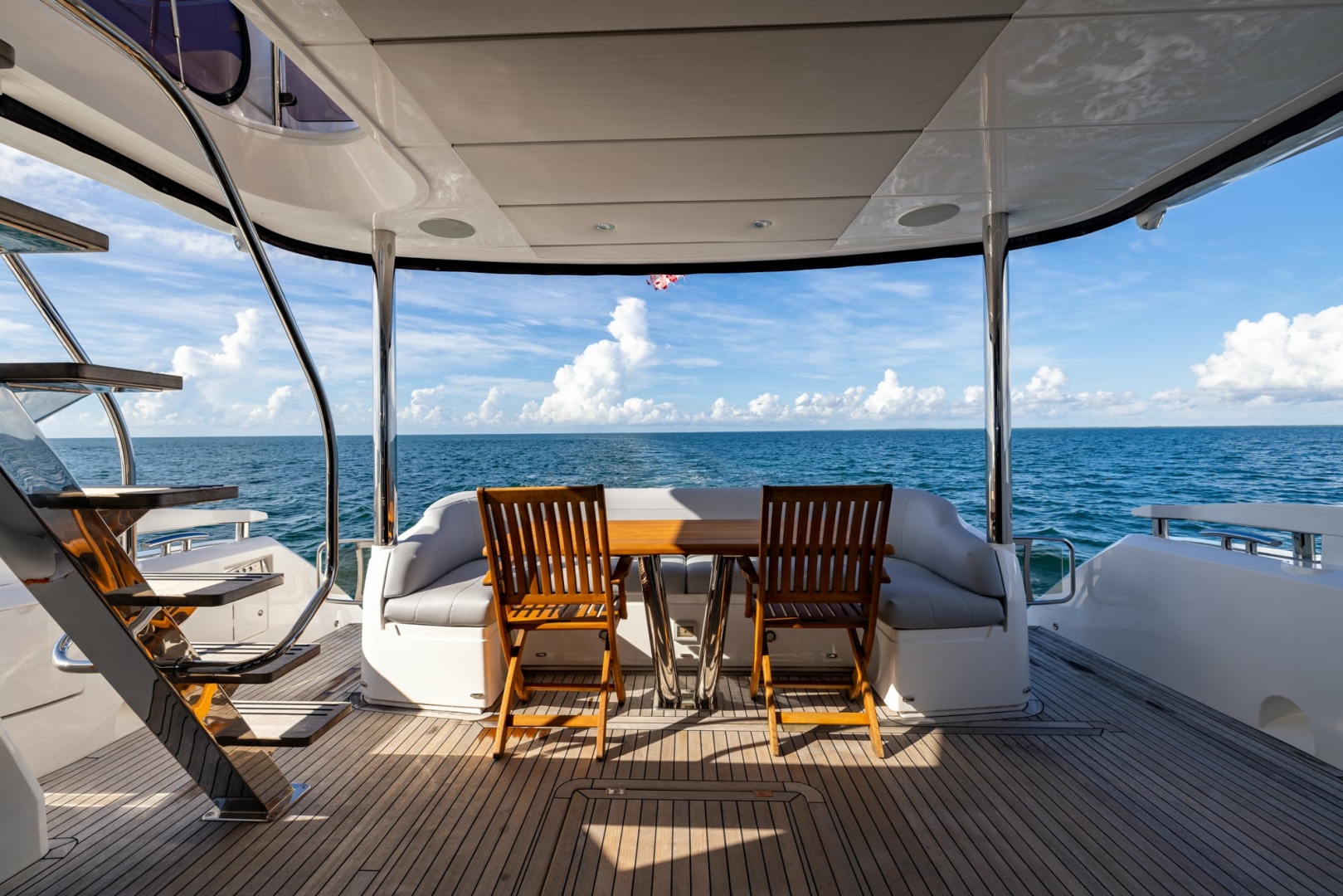 2022 Sunseeker Manhattan 68