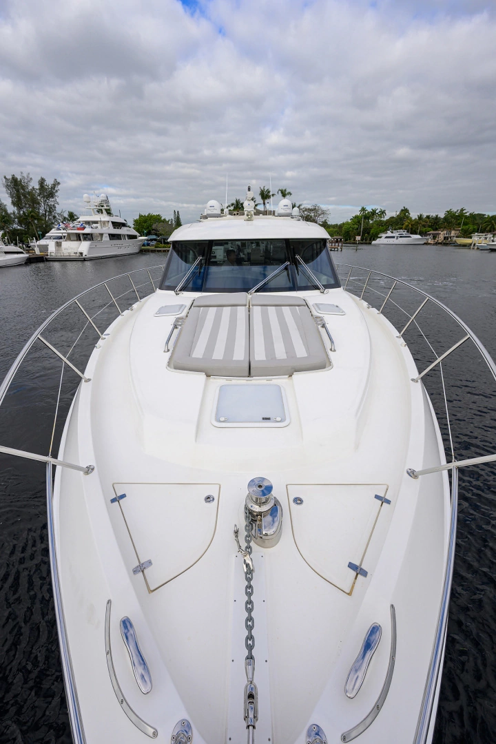 Riviera 5400 Sport Yacht Yacht For Sale