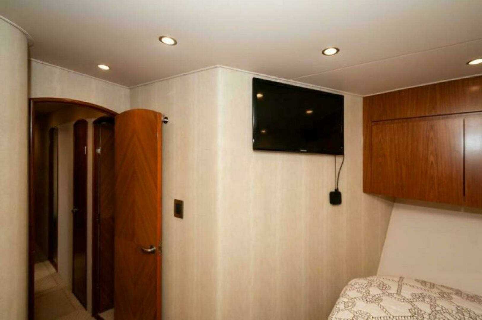 Reel Dangerous 76ft Viking Yacht For Sale