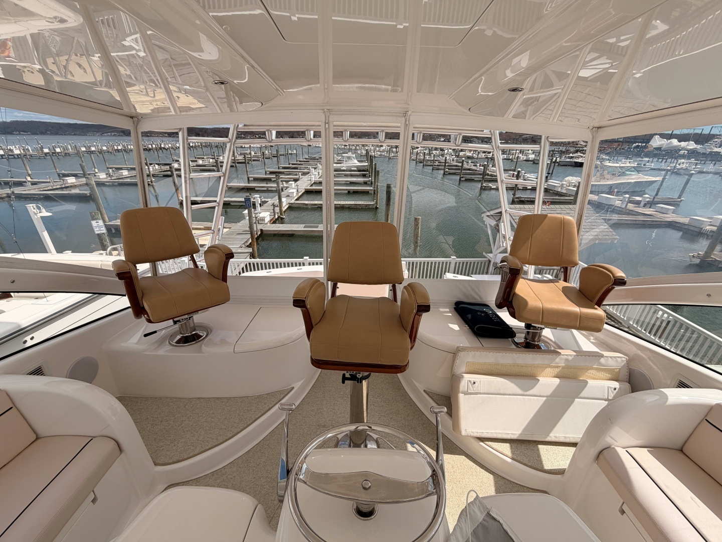 Viking 42 UNREEL - Helm Chairs