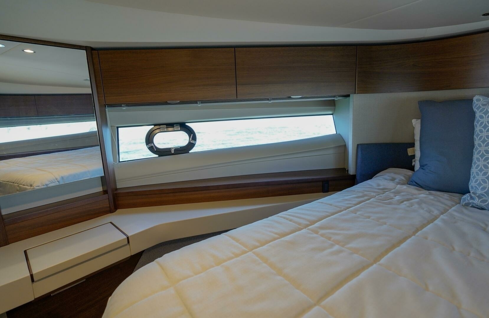 Making Time 50ft Princess Yacht For Sale Making Time 50ft Princess Yacht For Sale