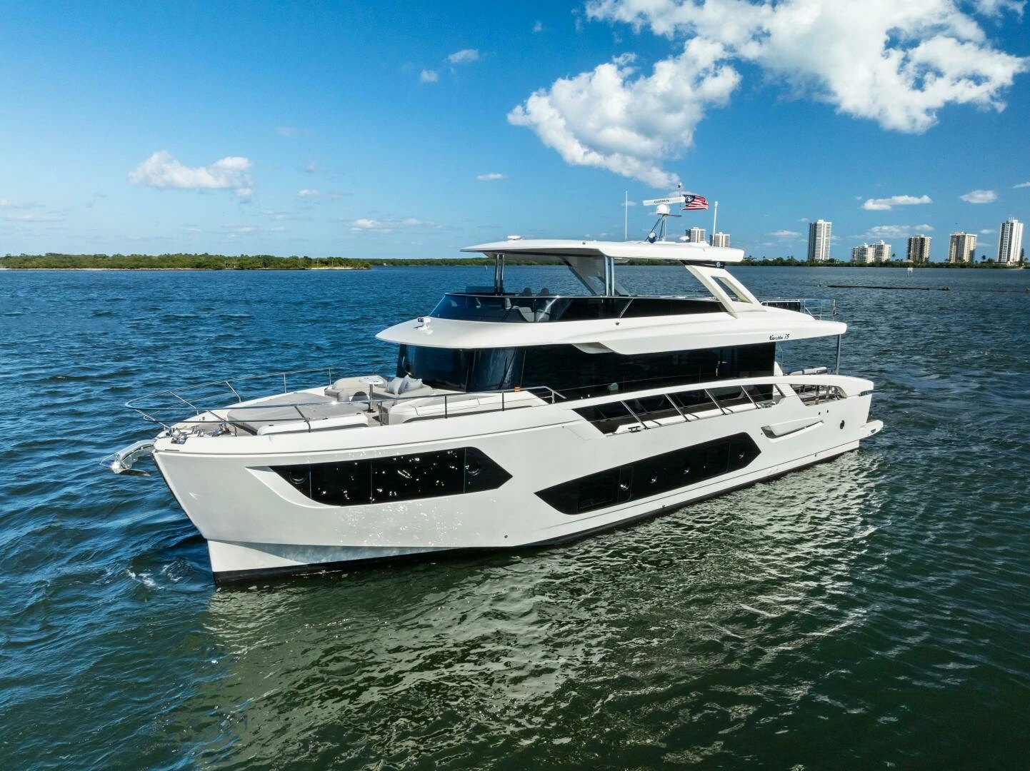 2025 Absolute 75 Navetta "Fantasy Girl"