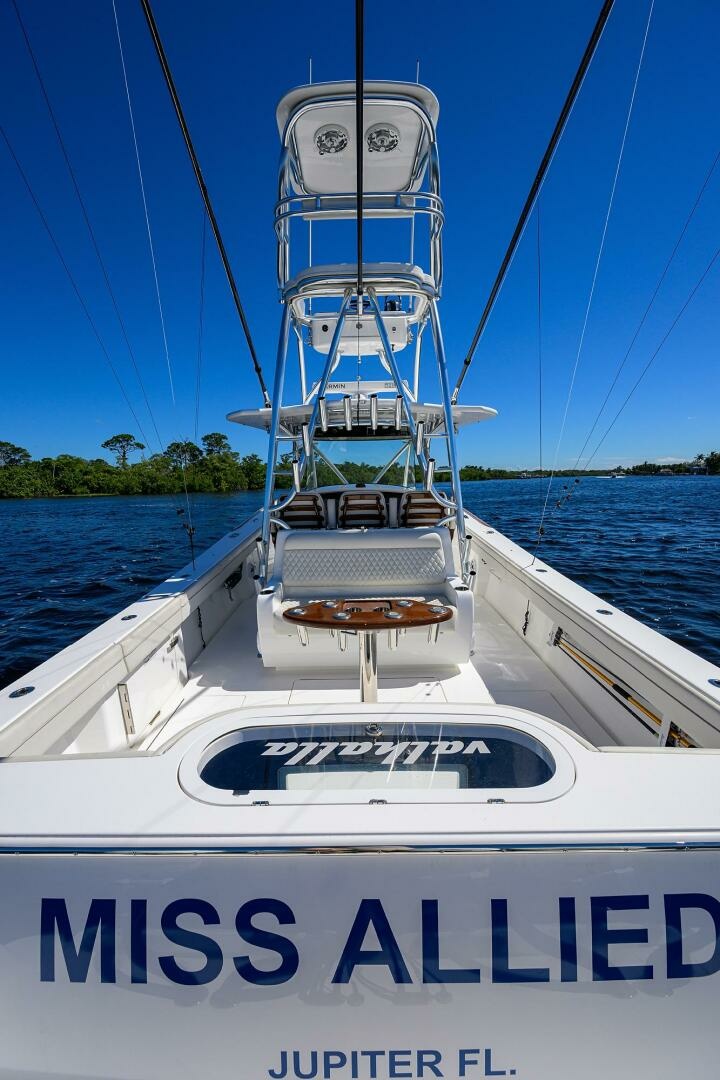 2022 Valhalla Boatworks V-41 — photograph 2