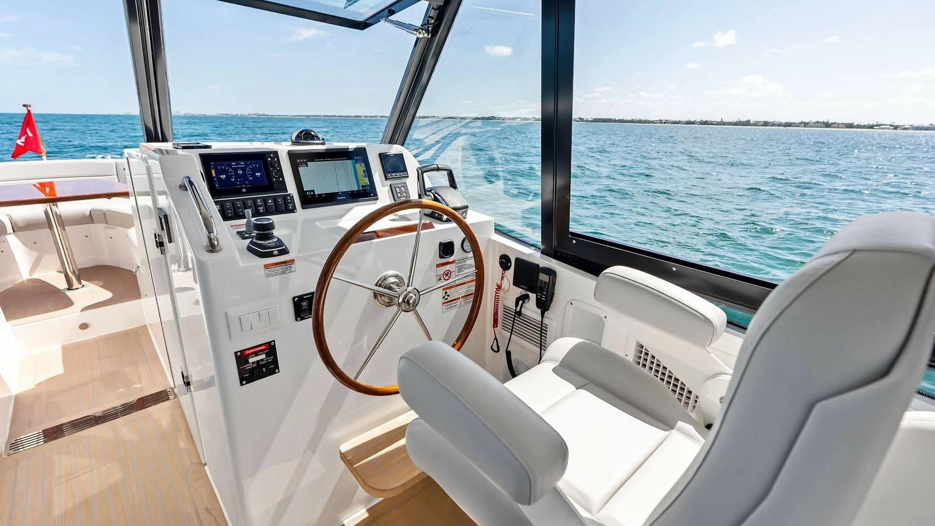 MJM M3 Yacht For Sale