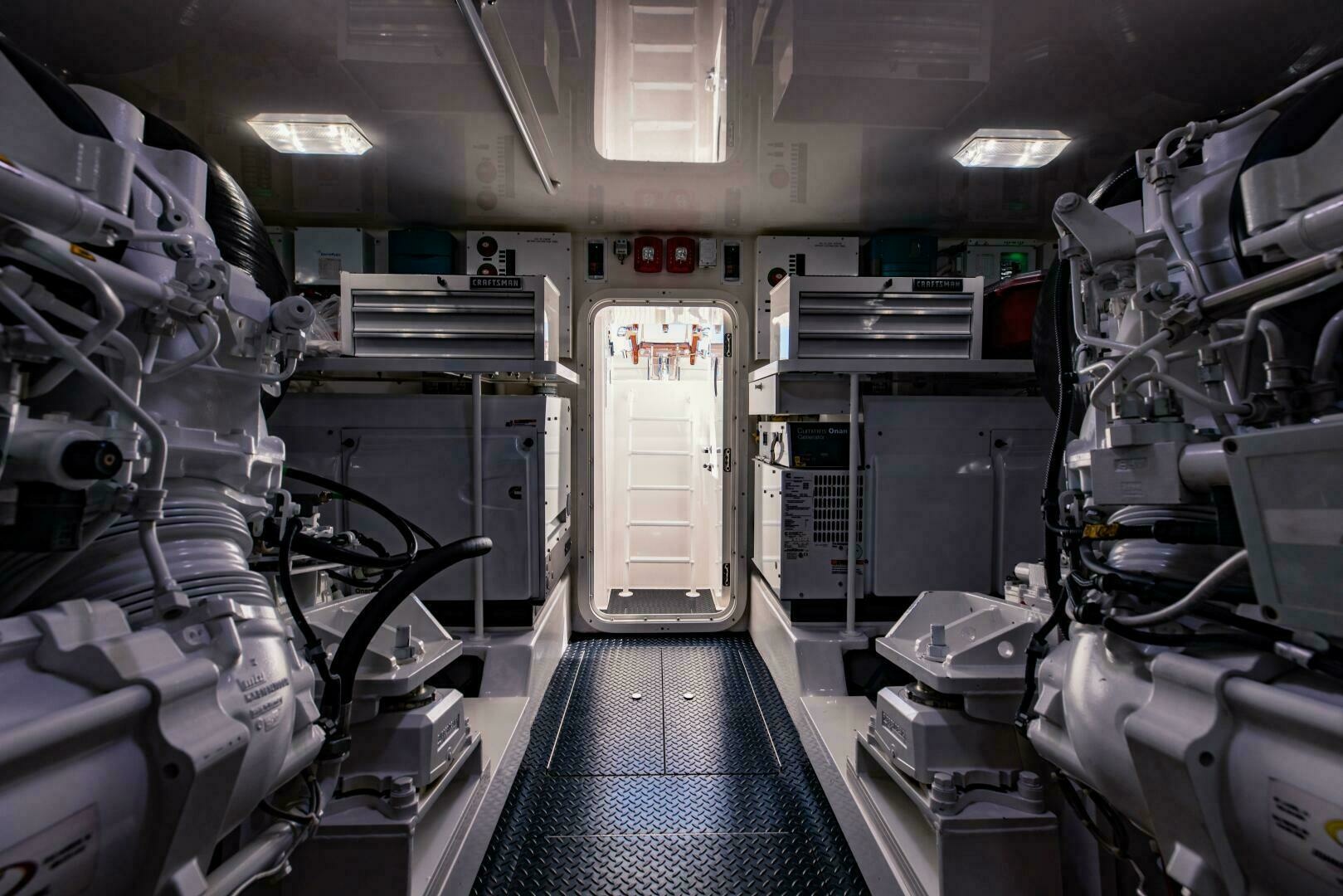 2020 Viking 72 Enclosed Bridge