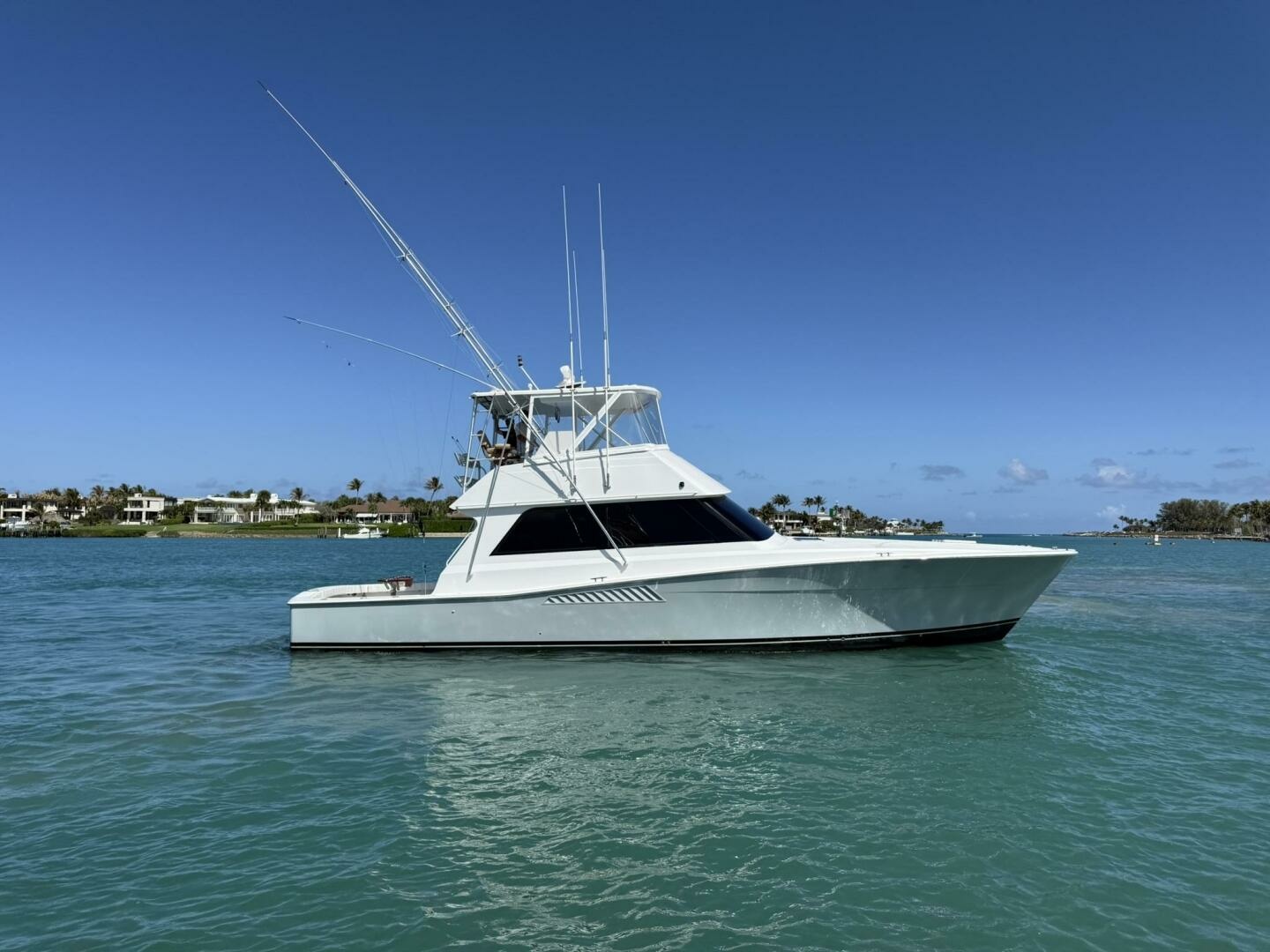 REEL LEGACY 50ft Viking Yacht For Sale