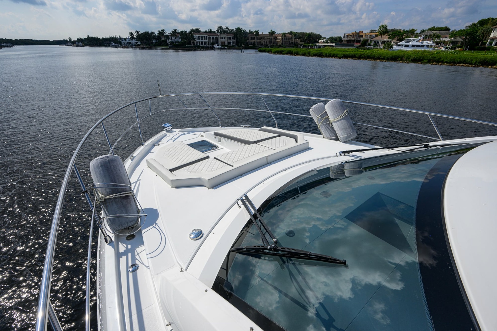 4th Quarter 46ft Cruisers Yacht For Sale