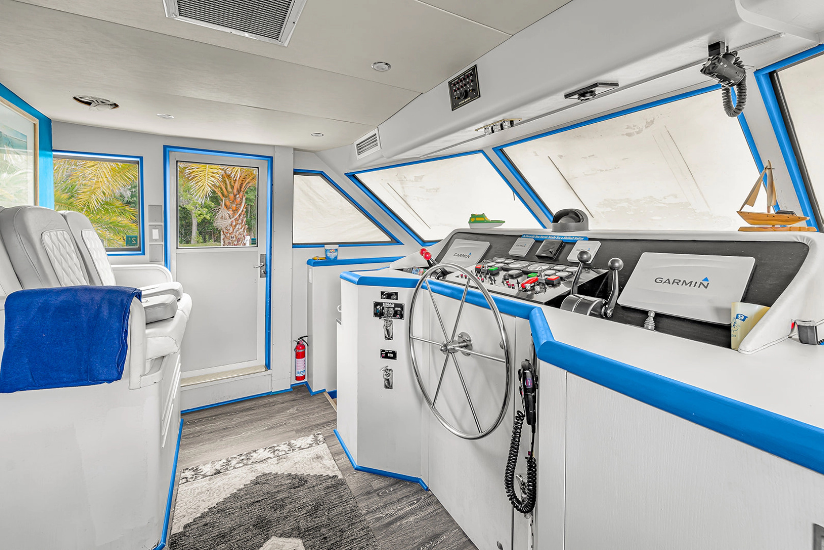 CLOUD 9 54ft Hatteras Yacht For Sale