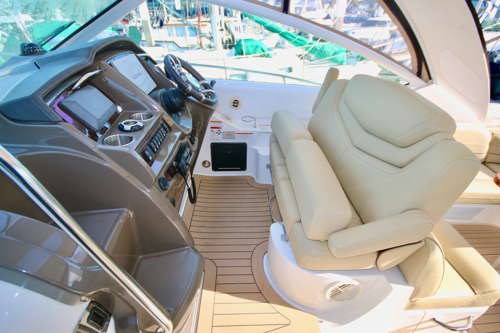 OUR SWEET LIFE 38ft Cruisers Yachts Yacht For Sale OUR SWEET LIFE 38ft Cruisers Yachts Yacht For Sale