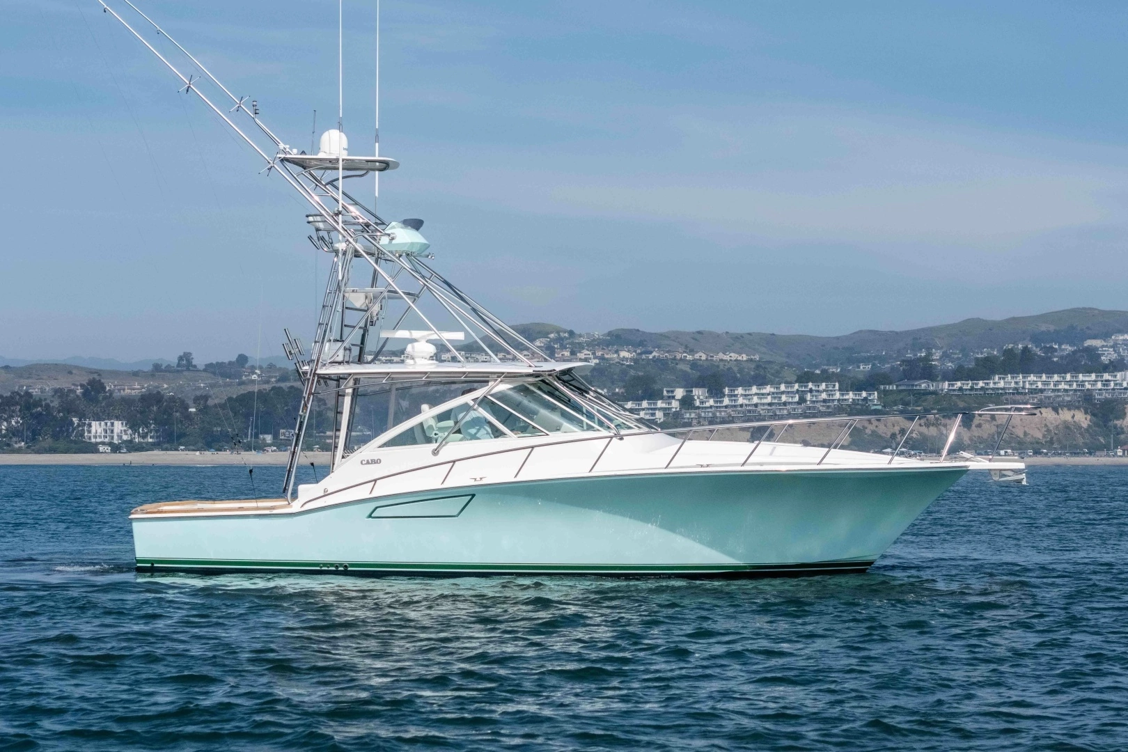 2005 Cabo 40 Express "El Patron"