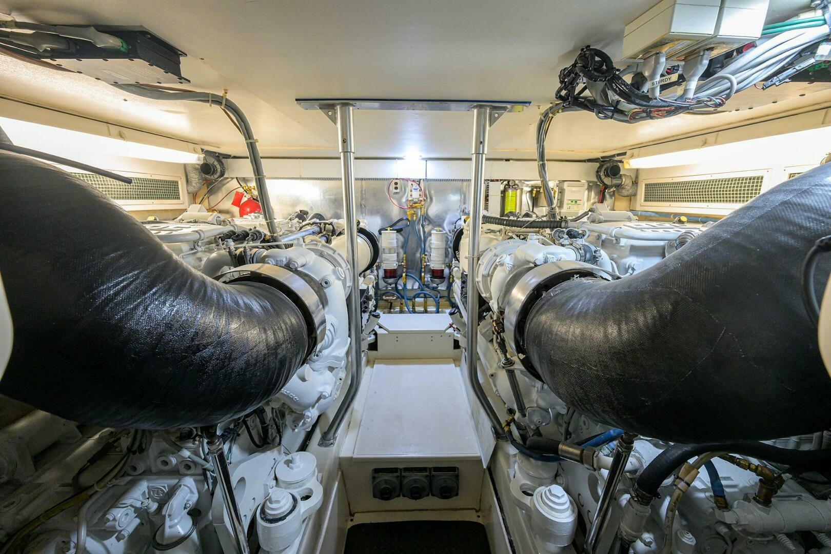 HOOK EM DANO 57ft Ocean Yachts Yacht For Sale