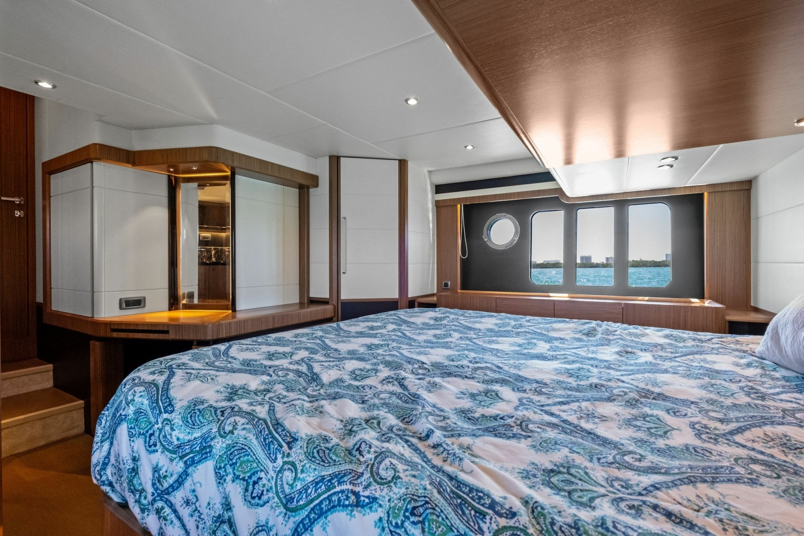 Elettra 52ft Absolute Yacht For Sale