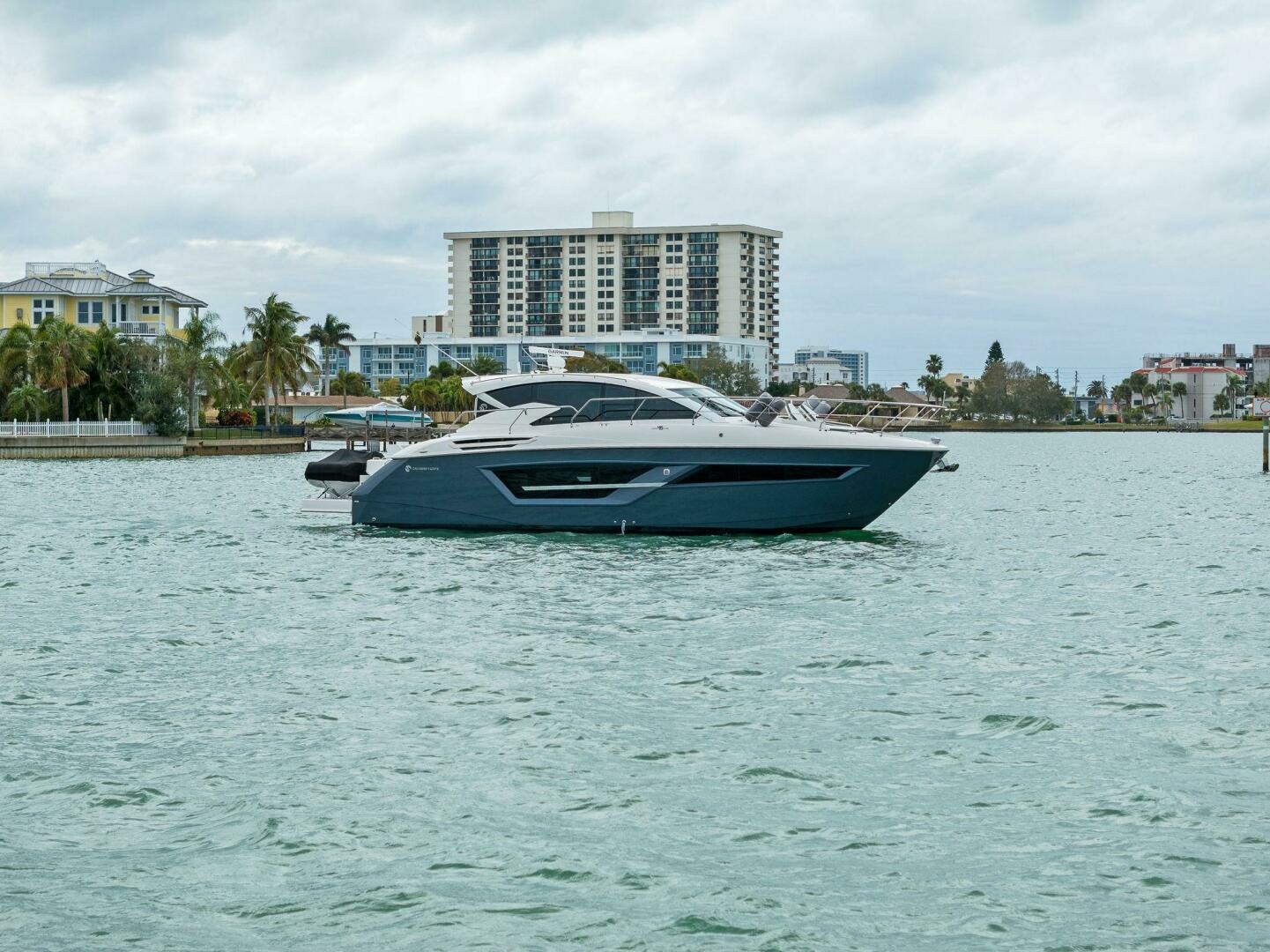 Sweet Caroline 46ft Cruisers Yachts Yacht For Sale