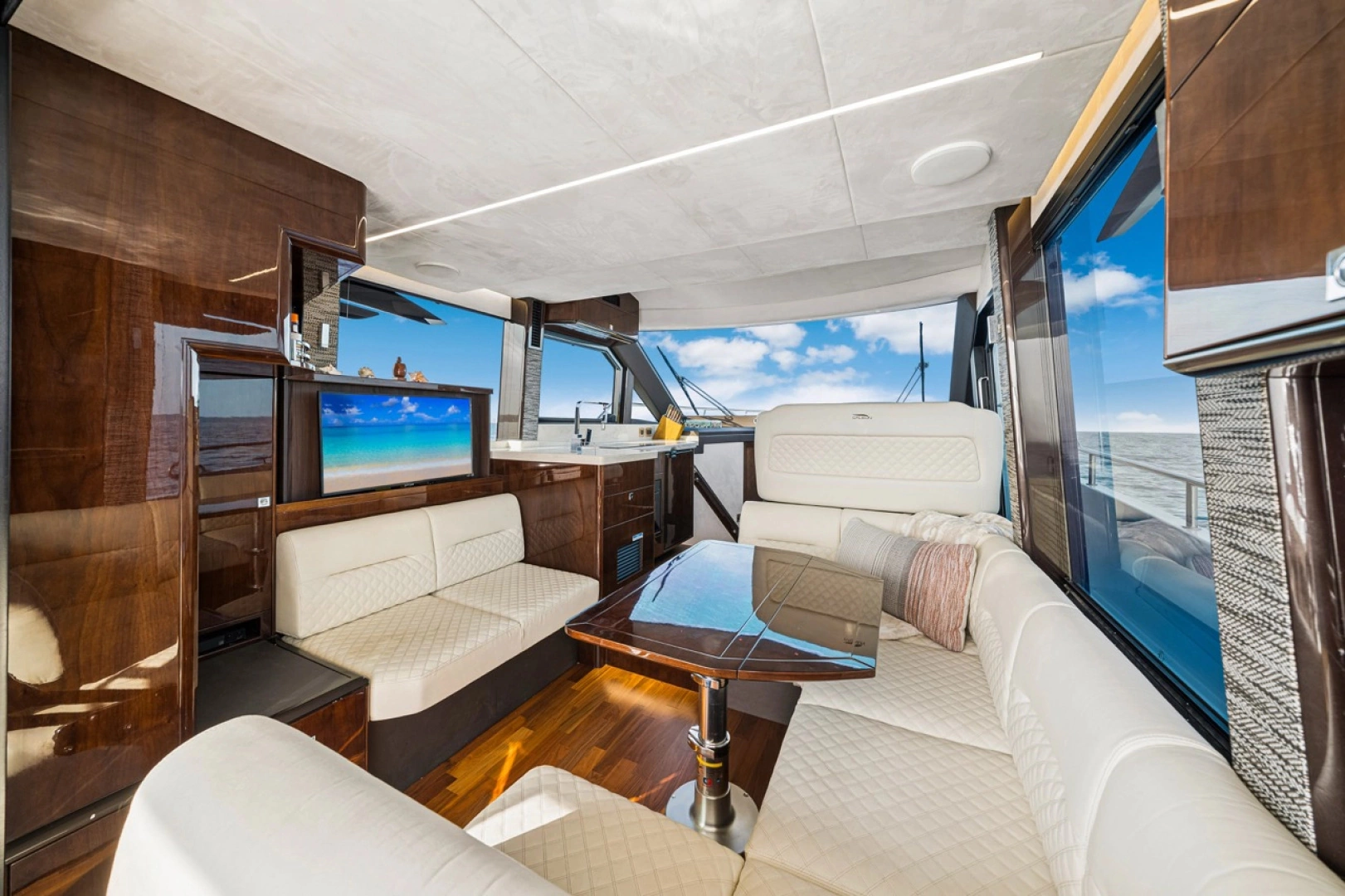 Galeon 400 Fly Yacht For Sale