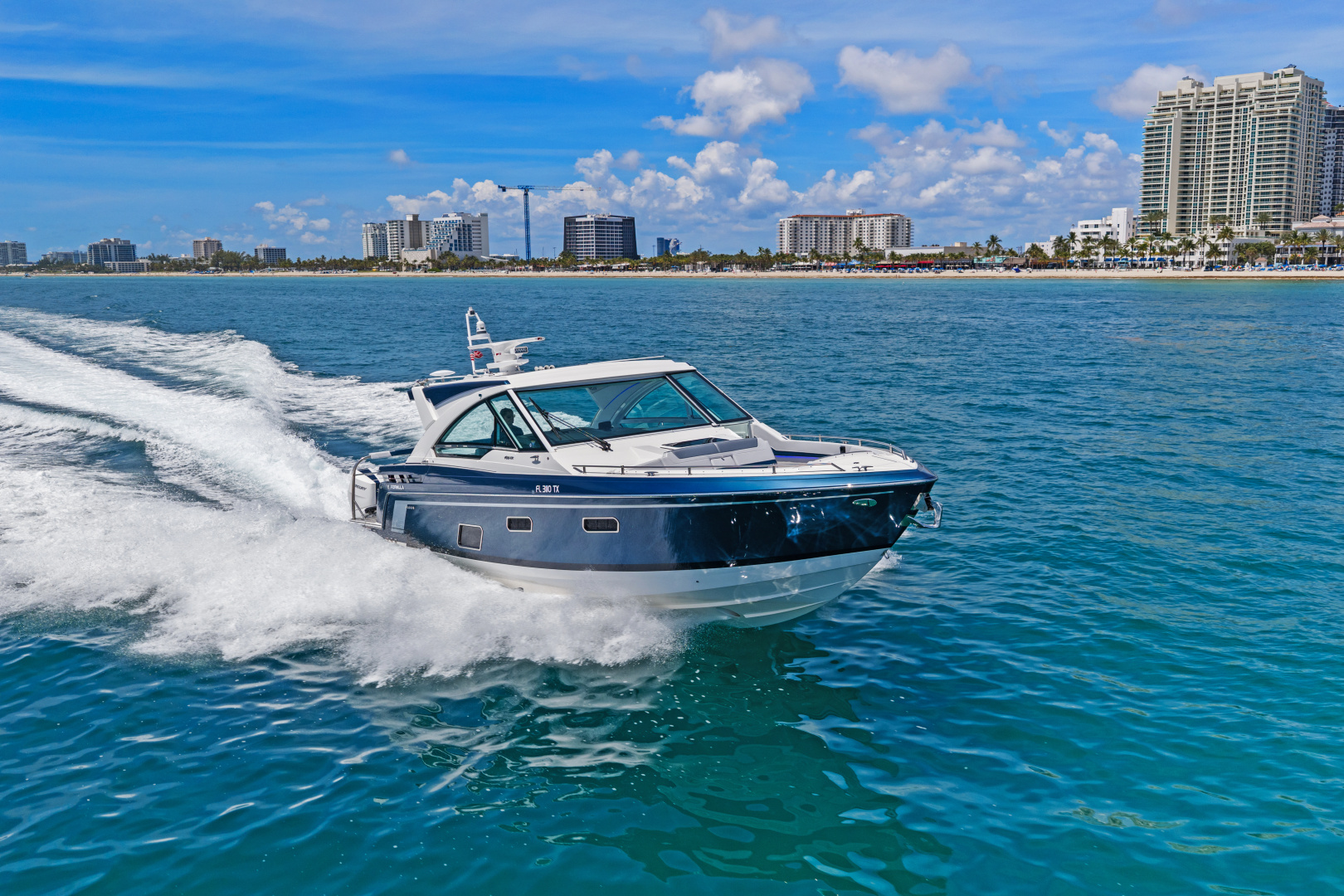 LADY CHAMPAGNE 2 40ft Formula Yacht For Sale