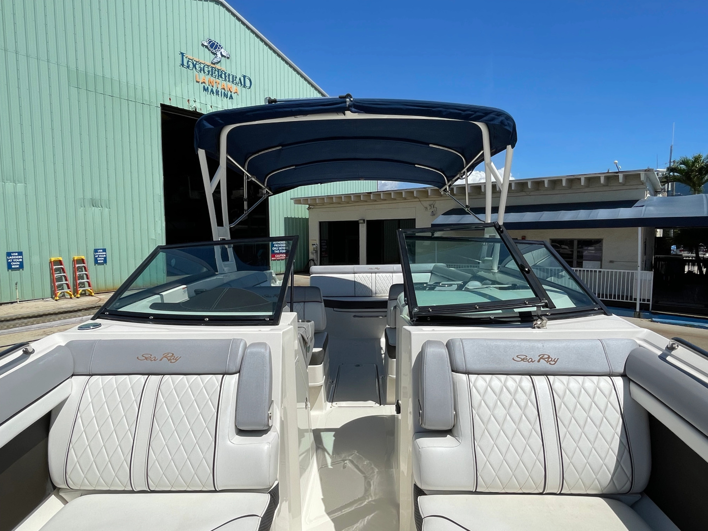 AGUANILE 27ft Sea Ray Yacht For Sale