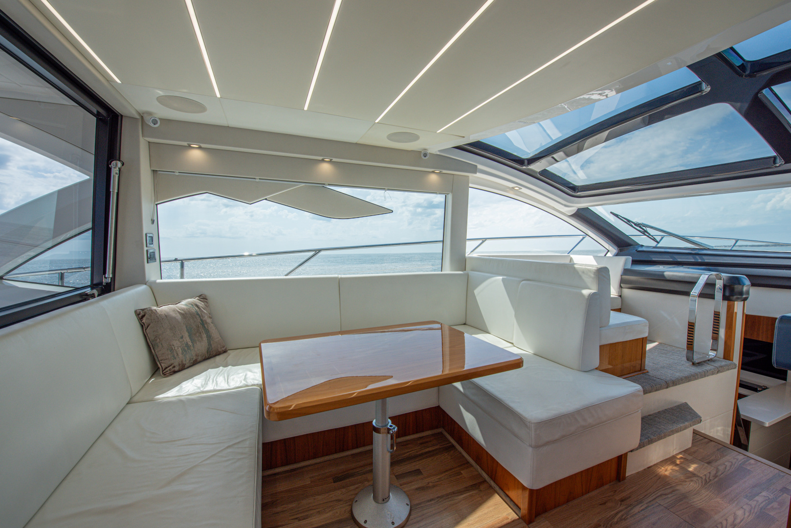 DULZURA 50ft Sunseeker Yacht For Sale