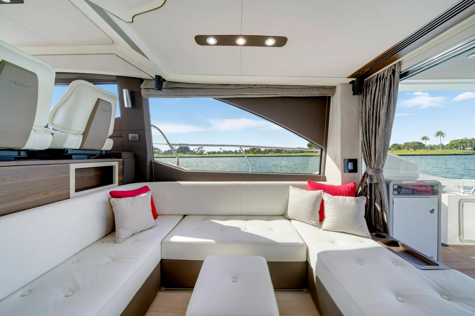 Azimut 50 Fly Yacht For Sale