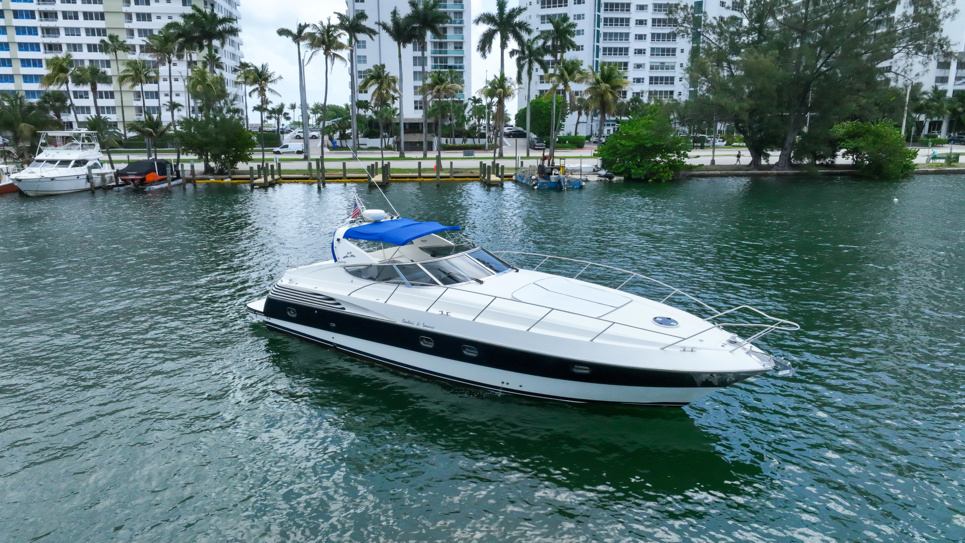 KRAKEN 47ft Cantieri di Sarnico Yacht For Sale KRAKEN 47ft Cantieri di Sarnico Yacht For Sale