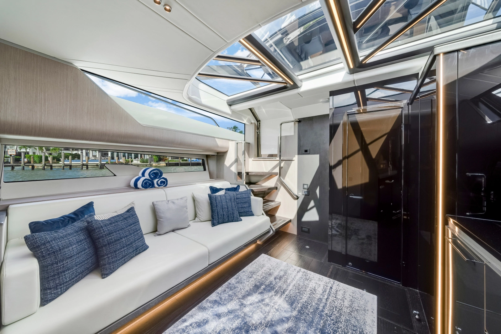 Sunseeker Superhawk 55 Yacht For Sale