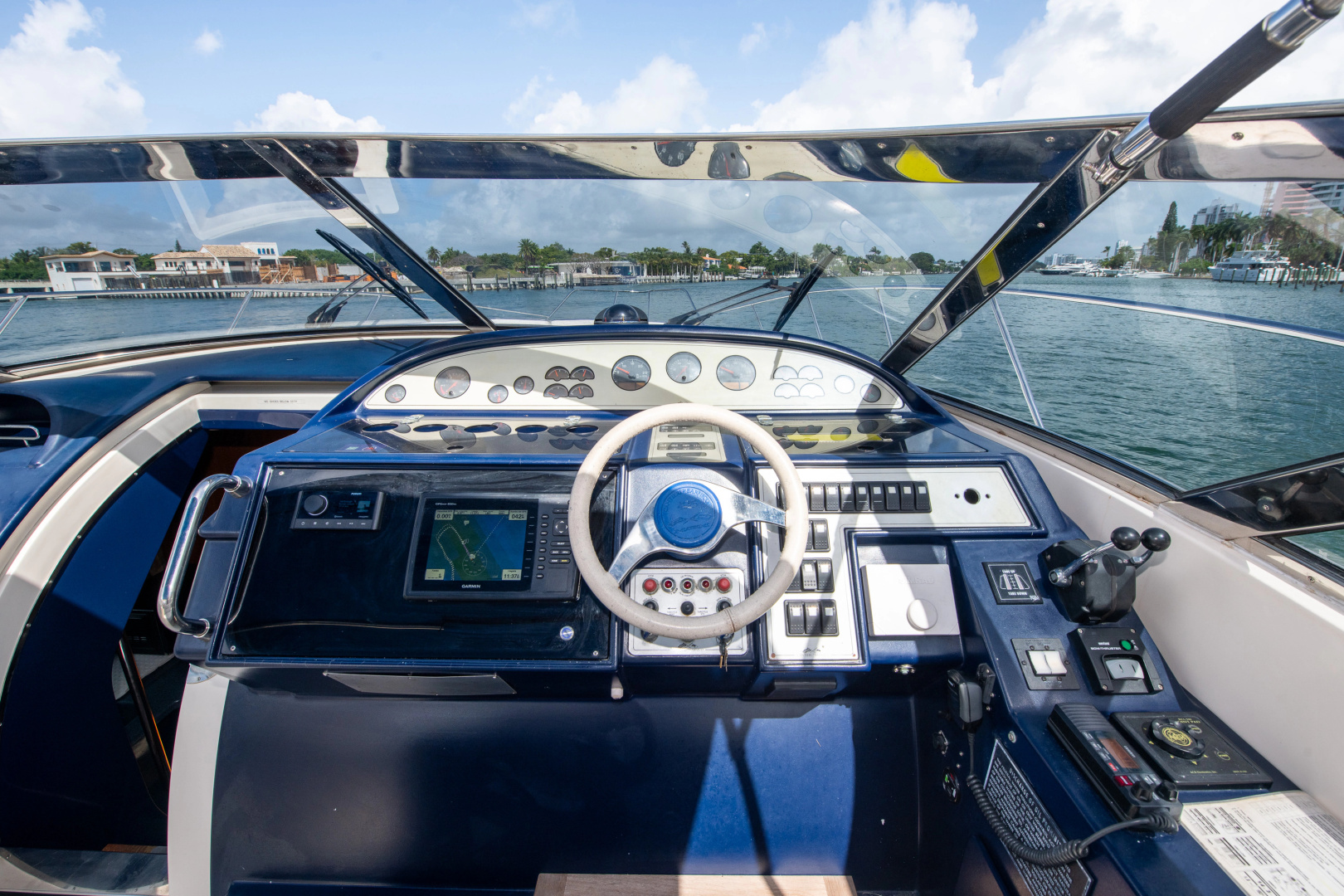 KRAKEN 47ft Cantieri di Sarnico Yacht For Sale KRAKEN 47ft Cantieri di Sarnico Yacht For Sale
