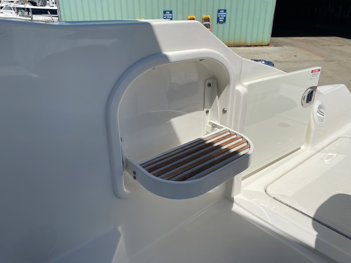 AGUANILE 27ft Sea Ray Yacht For Sale
