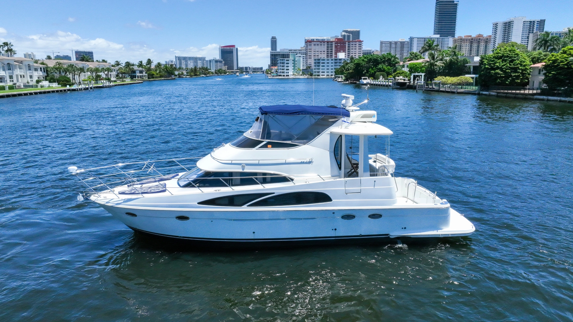 Carver 444 CMY Yacht For Sale