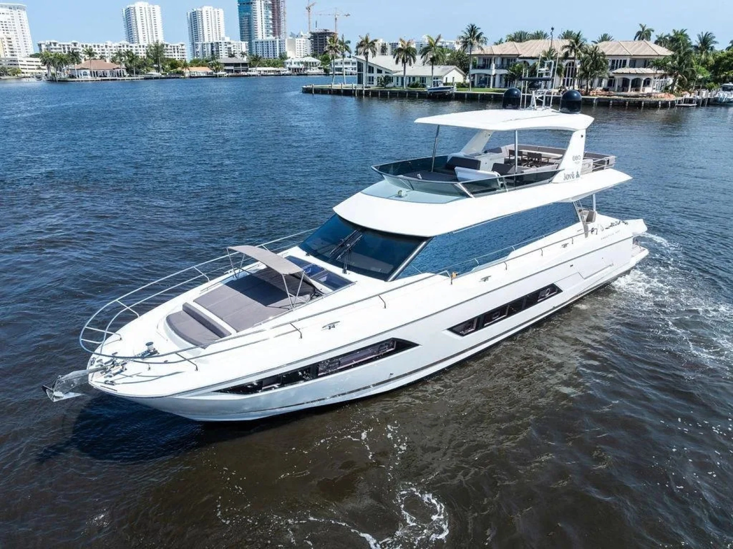 Prestige 680 Yacht For Sale