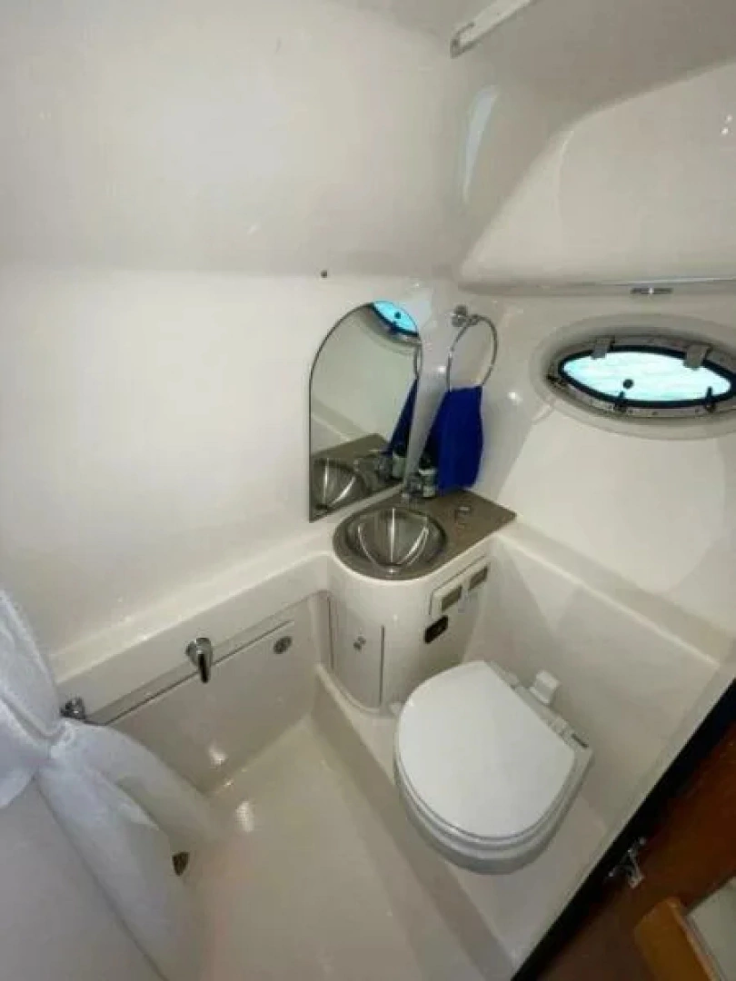 Tiara Yachts 3100 Coronet Yacht For Sale