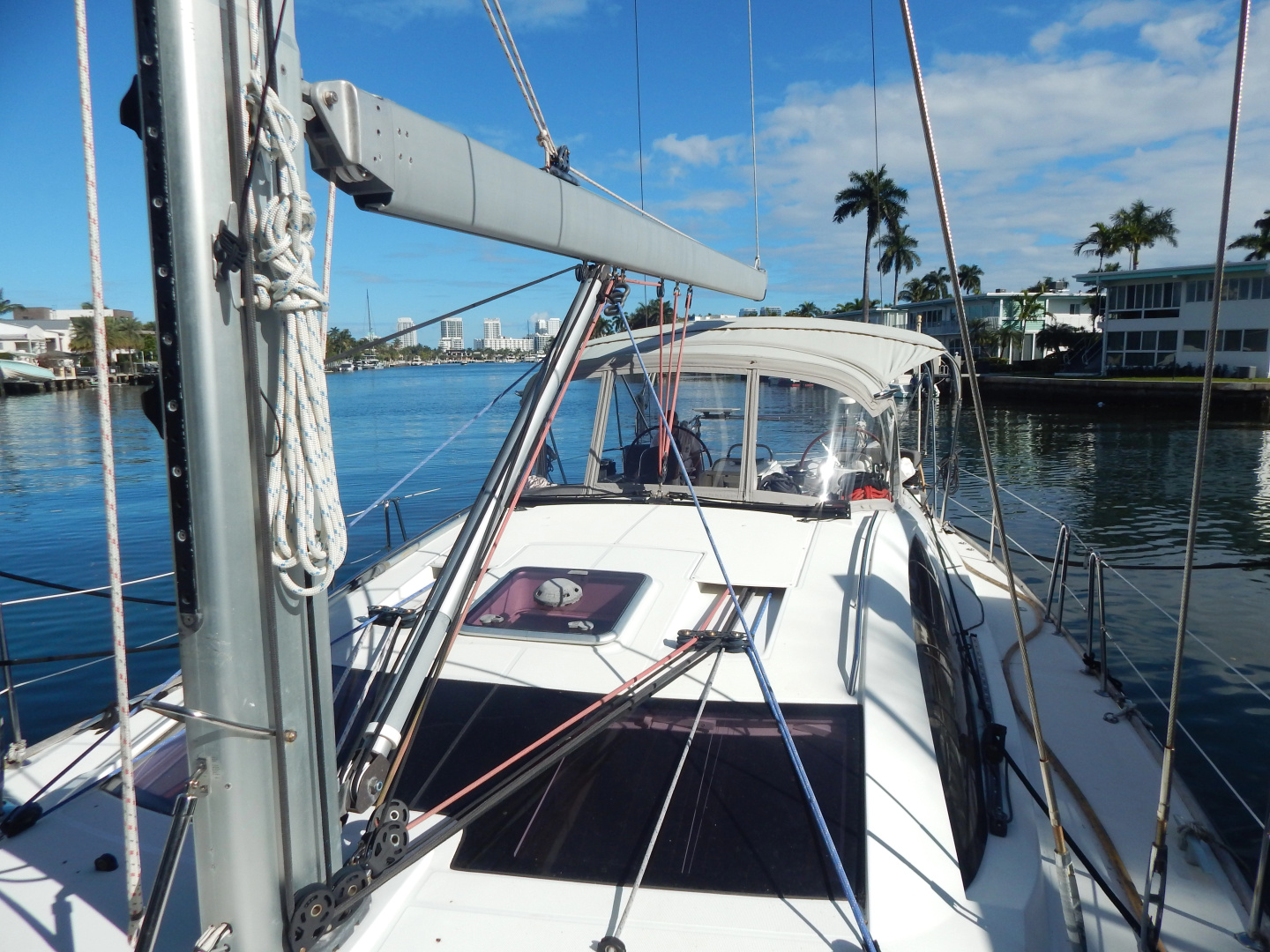 Respite 50ft Jeanneau Yacht For Sale