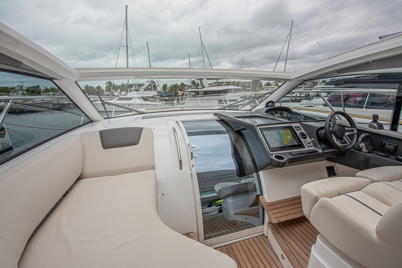 GRAYSKY V 40ft Princess Yacht For Sale