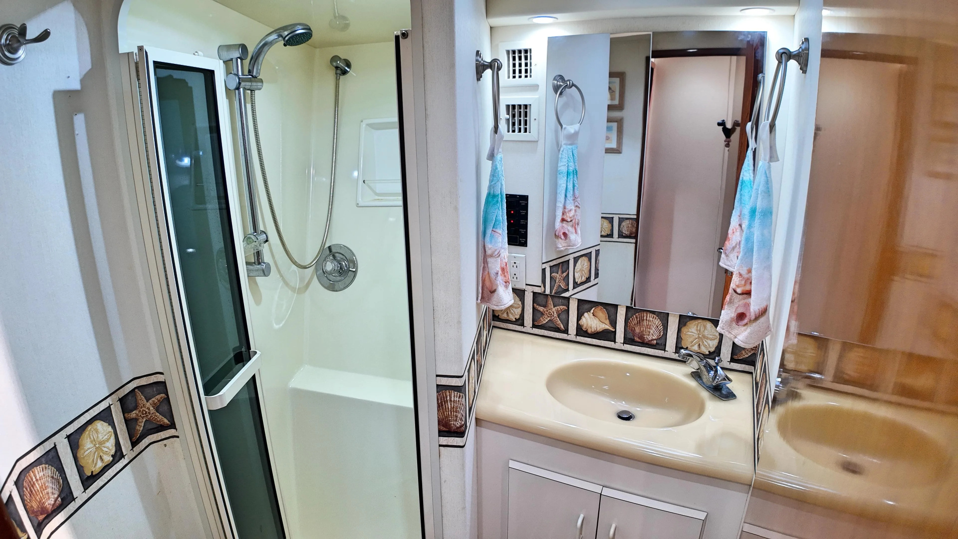 47ft Viking Yacht For Sale