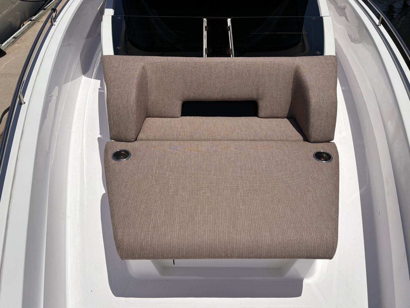 2022 Axopar 45 XC Cross Cabin