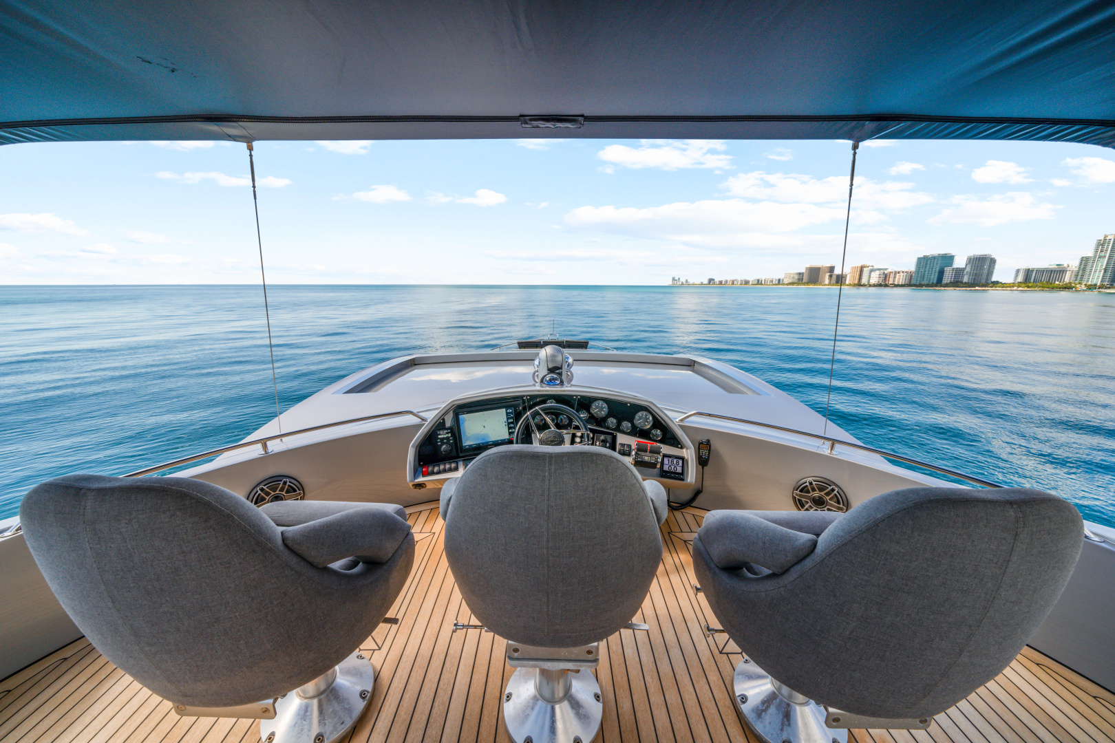 84ft Sunseeker Yacht For Sale